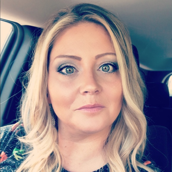 Meet your Posher, Kate - Picture 1 of 1